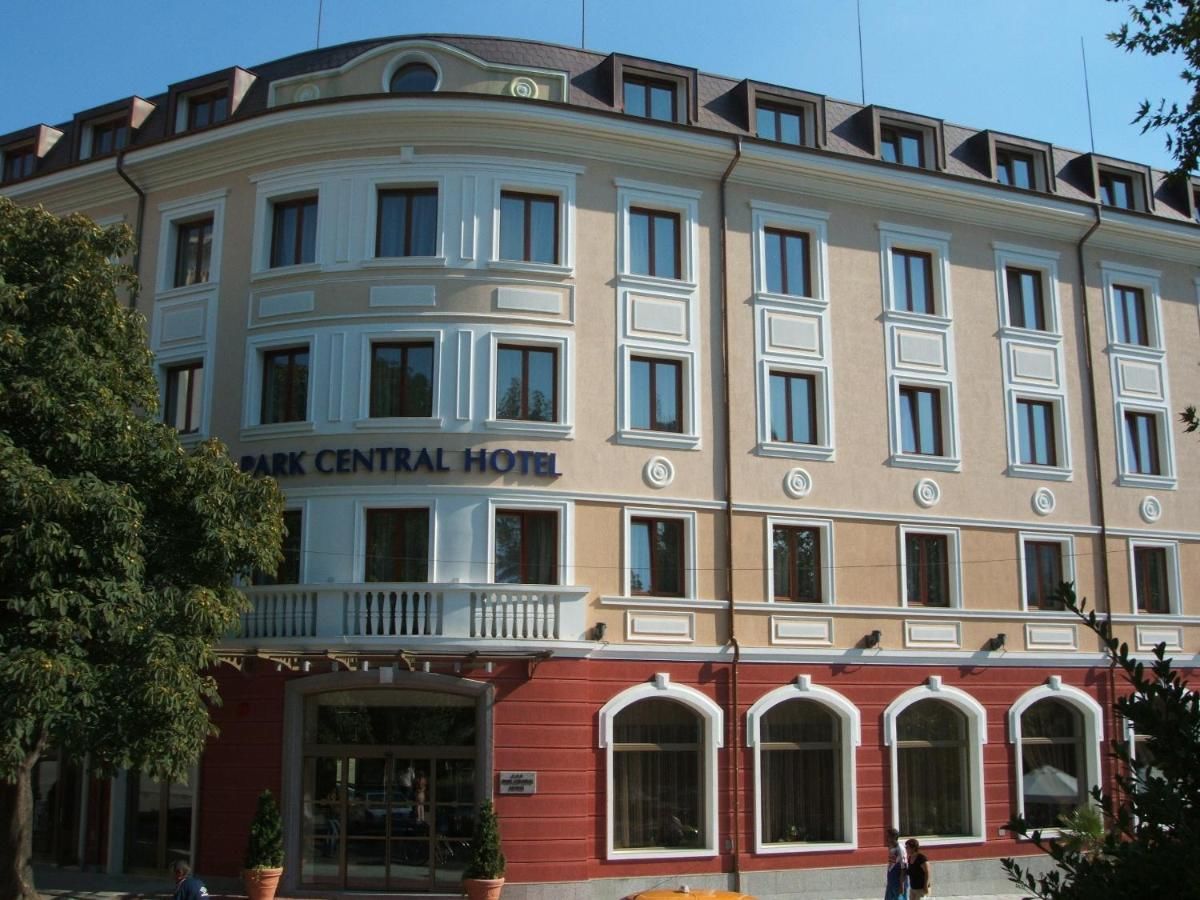 Отель Hotel Park Central Сливен-4